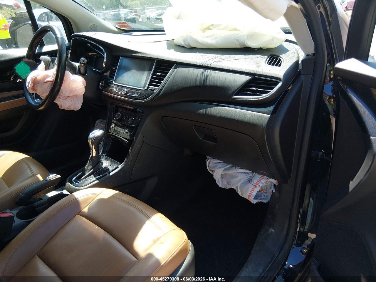 2019 BUICK ENCORE AWD ESSENCE · 5/10