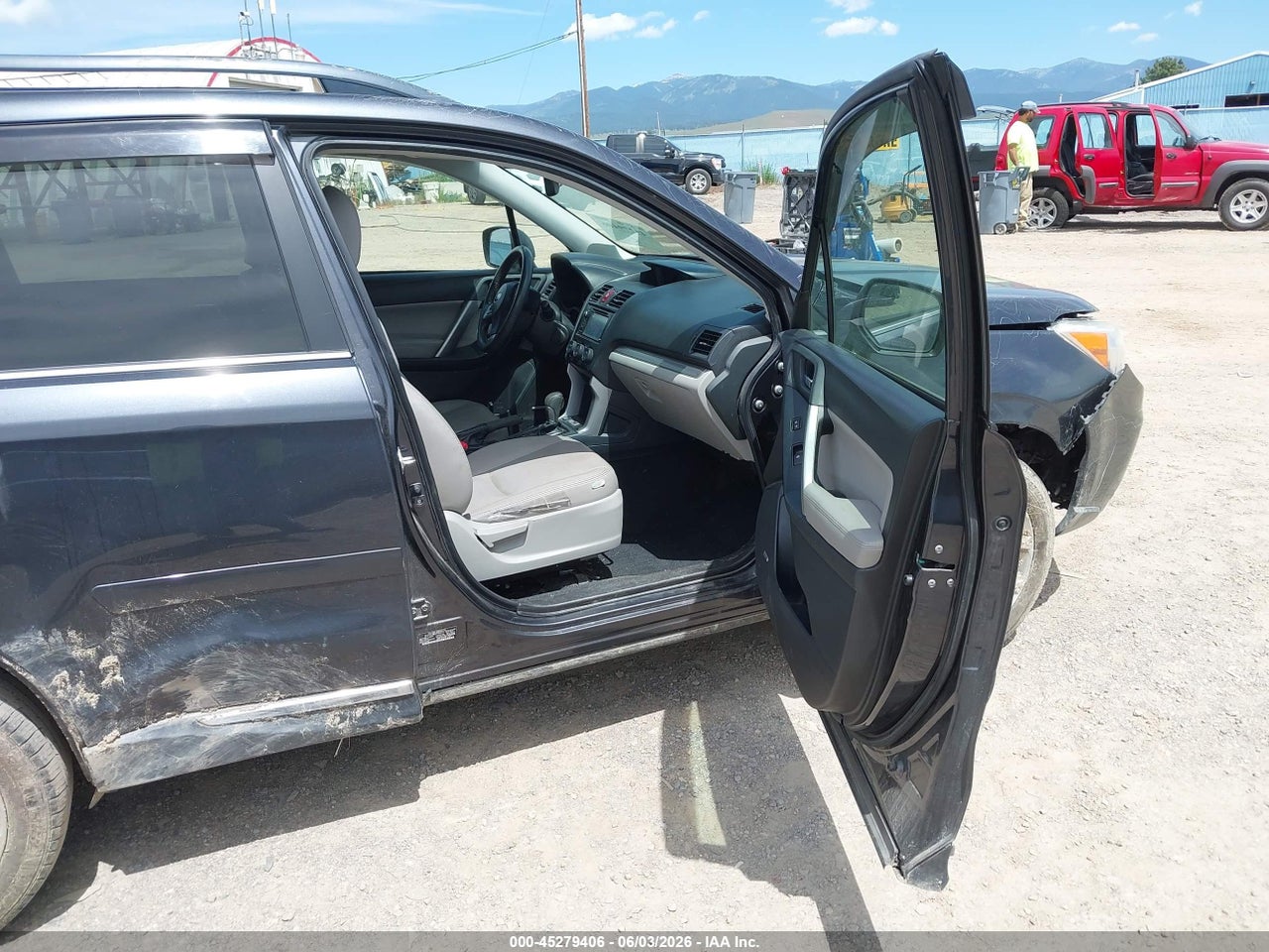 2015 SUBARU FORESTER 2.5I TOURING · 5/11
