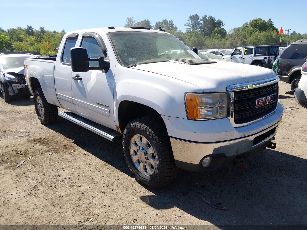 1GT220C82CZ****** · 2012 GMC SIERRA 2500HD SLE