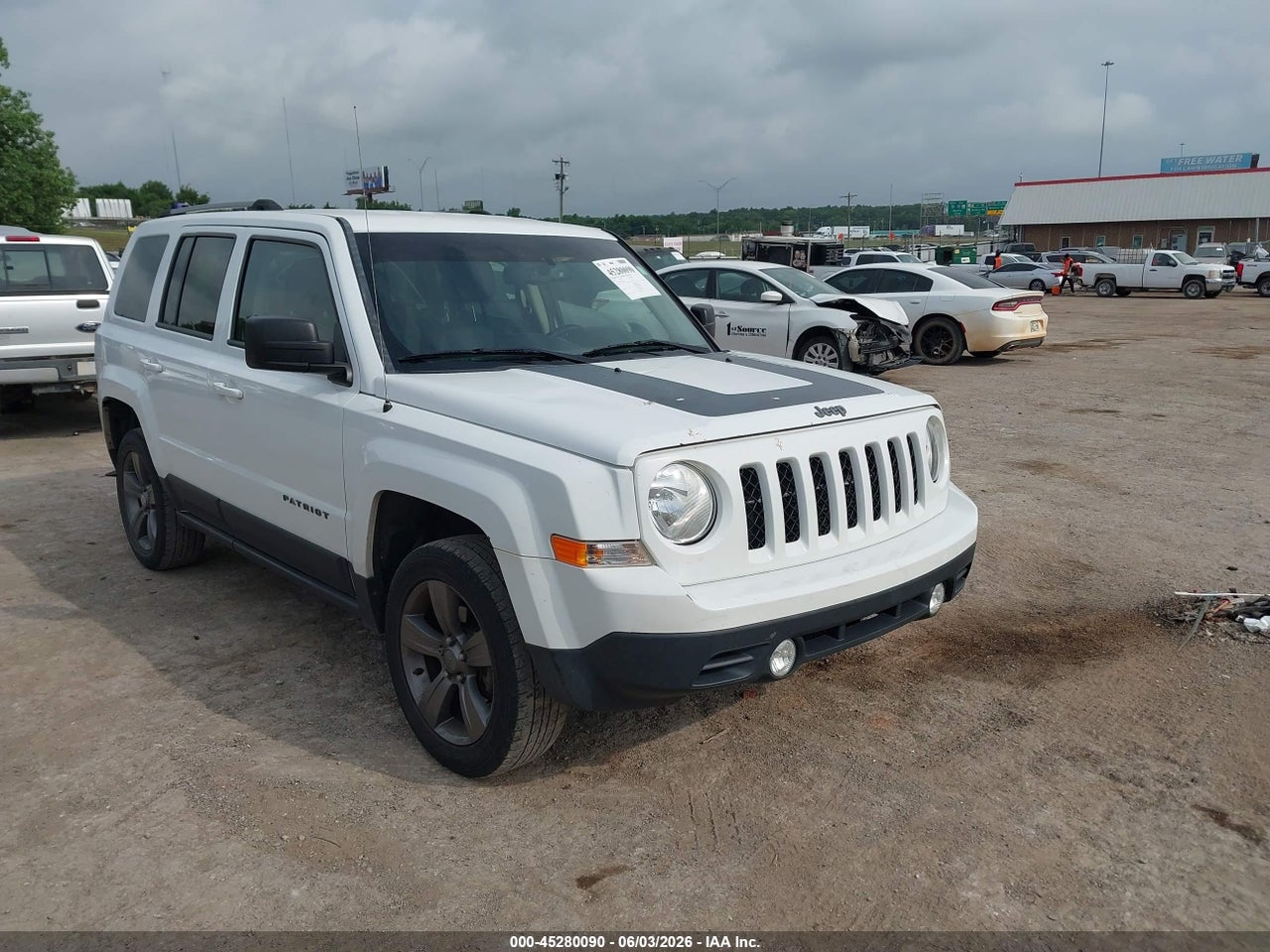 1C4NJPBA7GD****** · 2016 JEEP PATRIOT SPORT SE