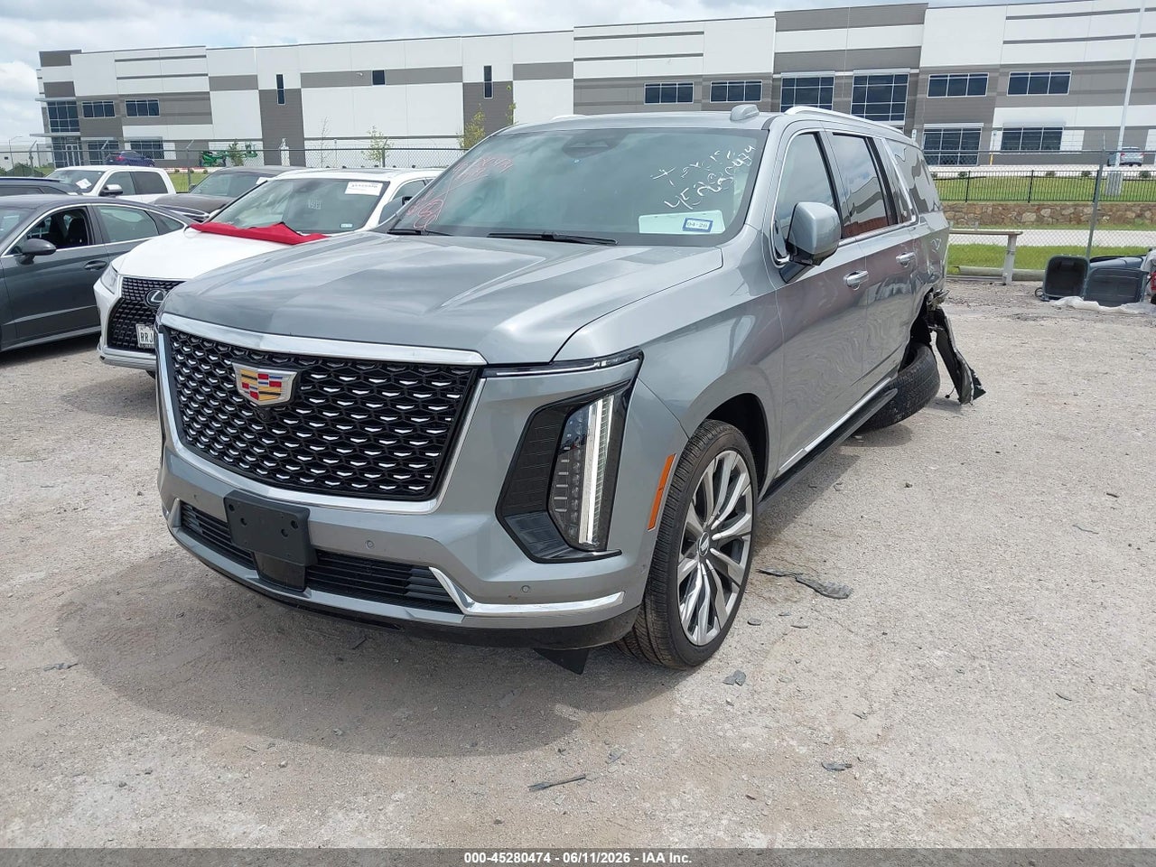 2026 CADILLAC ESCALADE ESV LUXURY · 2/11