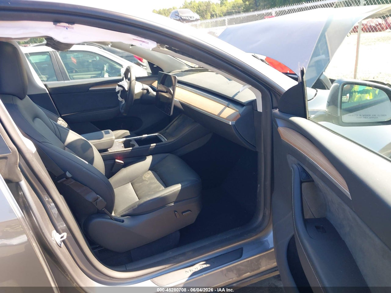 2025 TESLA MODEL Y LONG RANGE DUAL MOTOR ALL-WHEEL DRIVE · 5/10