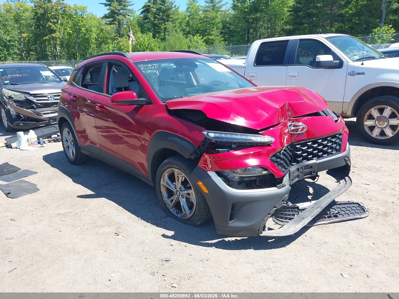 KM8K6CAB1NU****** · 2022 HYUNDAI KONA SEL