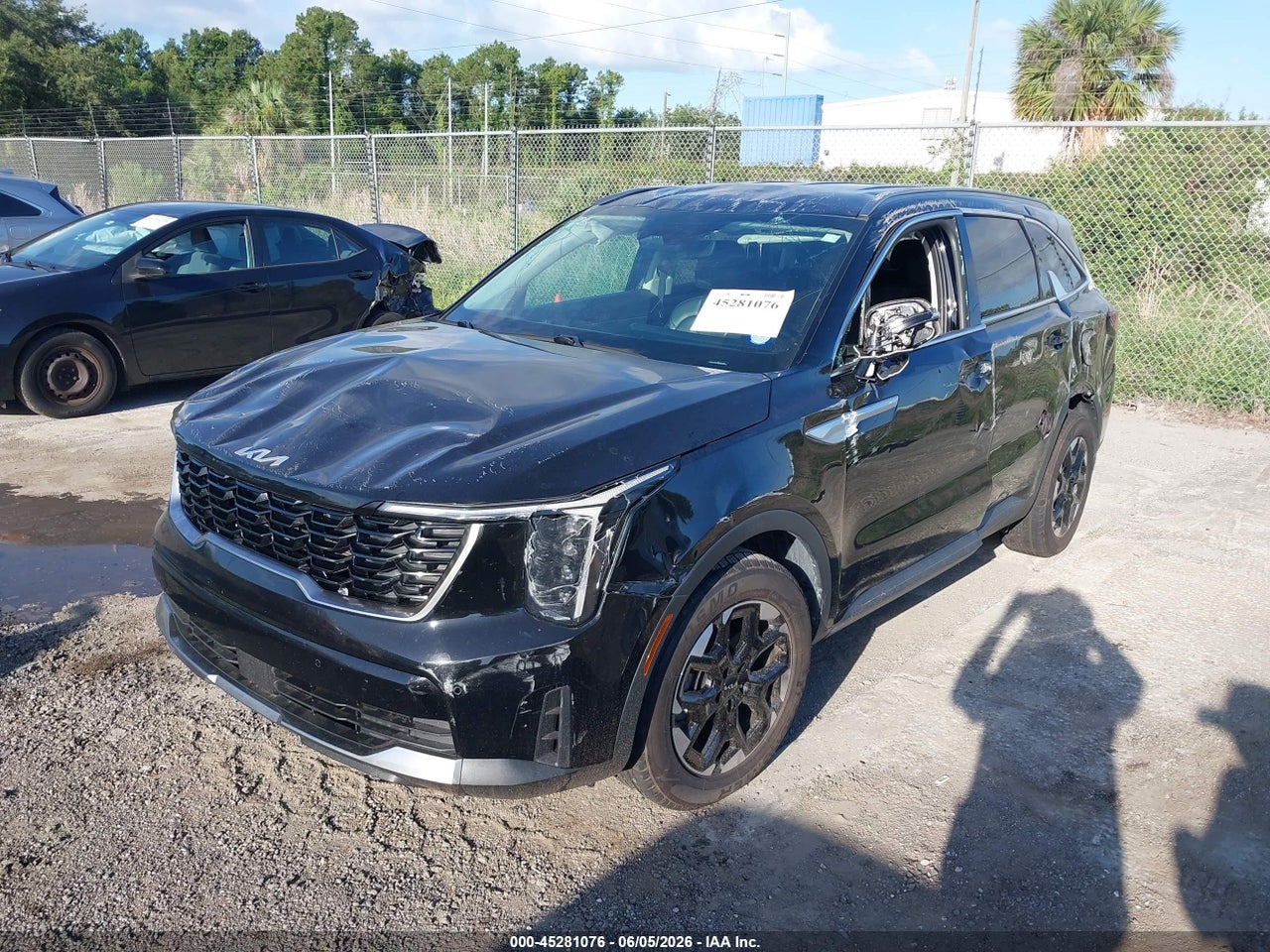 2024 KIA SORENTO S · 2/10