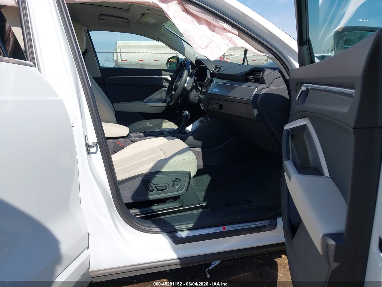 2022 AUDI Q3 PREMIUM PLUS 45 TFSI S LINE QUATTRO TIPTRONIC · 5/10