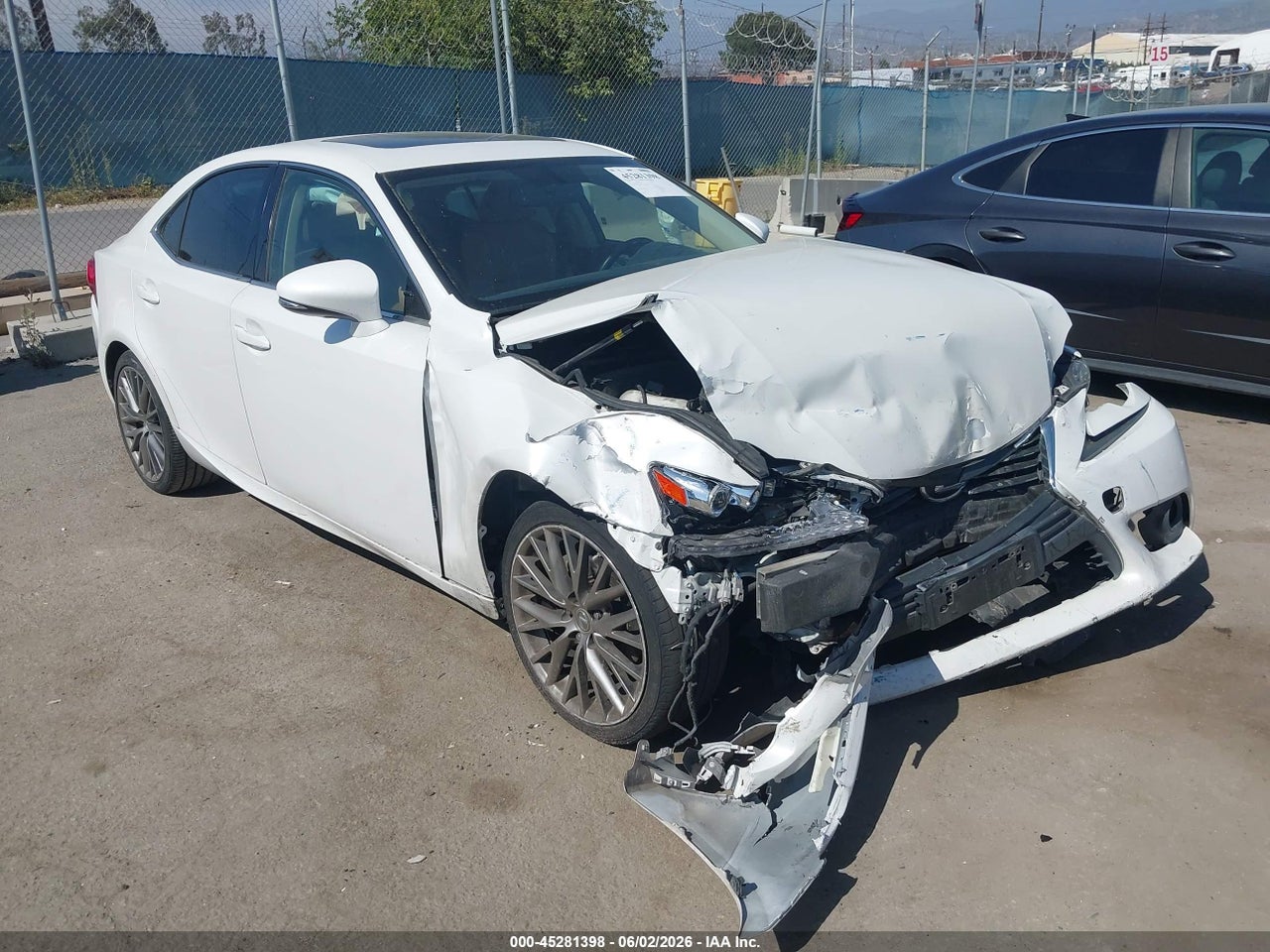 JTHBF1D2XF5****** · 2015 LEXUS IS 250