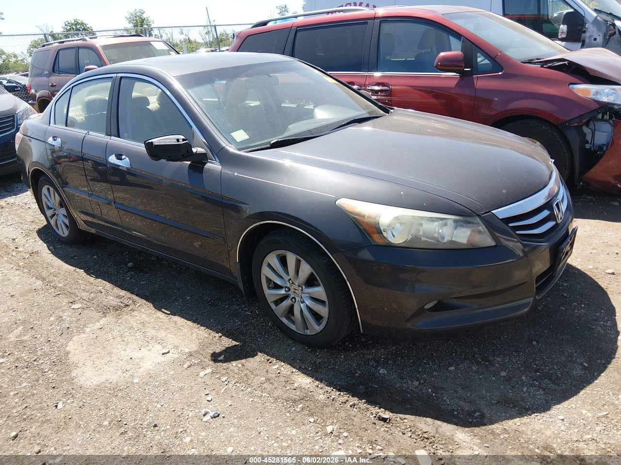 1HGCP3F89BA****** · 2011 HONDA ACCORD 3.5 EX-L