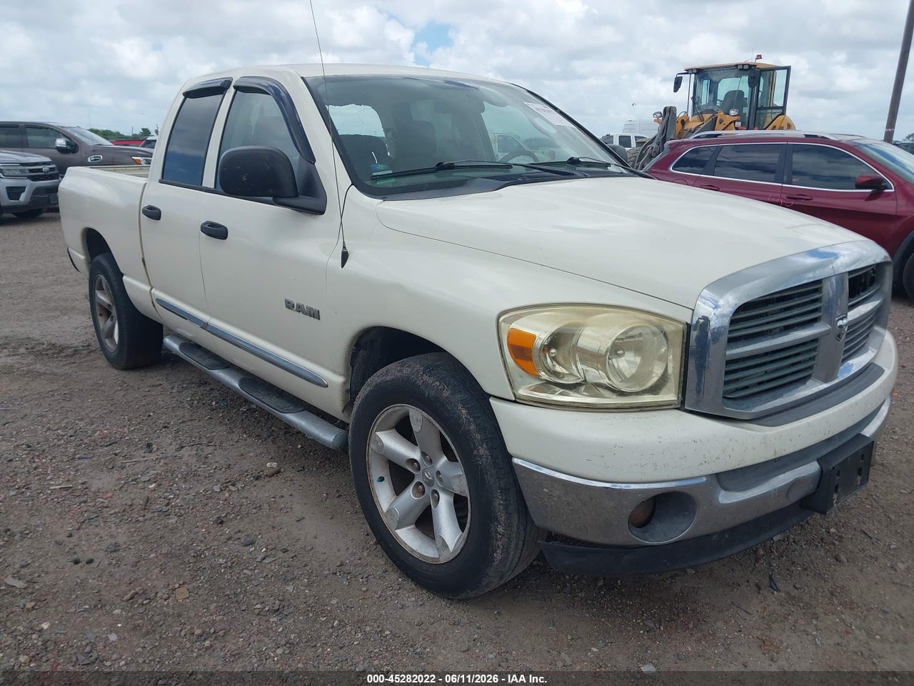 1D7HA18N78J****** · 2008 DODGE RAM 1500 SLT
