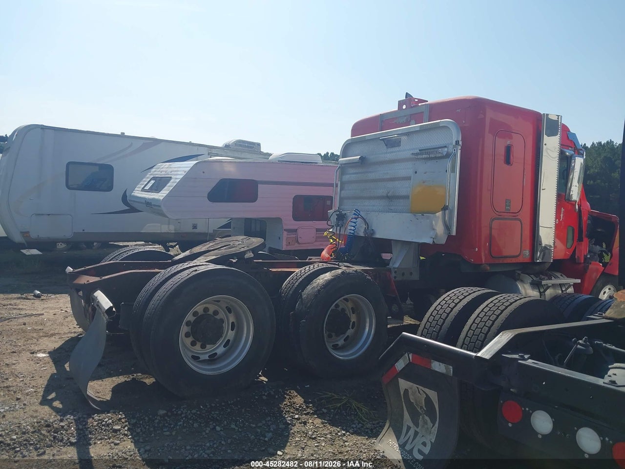 2007 FREIGHTLINER CONVENTIONAL COLUMBIA · 4/4