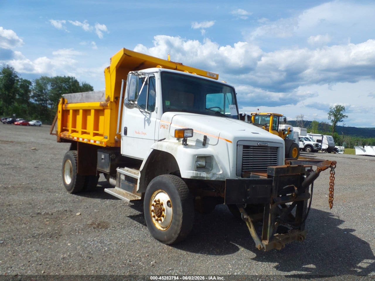 1FV2HJAB1VH****** · 1997 FREIGHTLINER MEDIUM CONVENTIONAL FL70