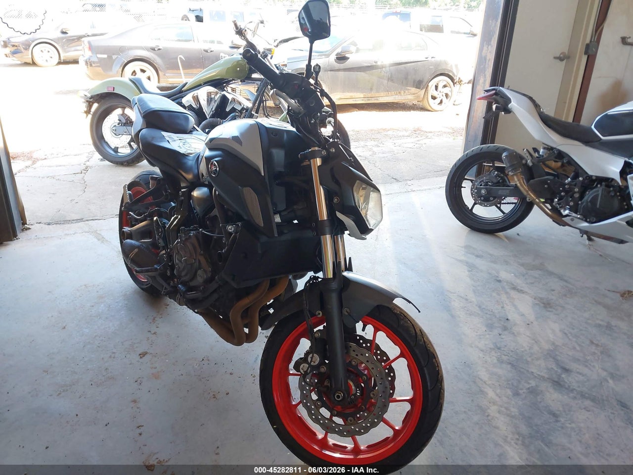 2020 YAMAHA MT07 · 2/11
