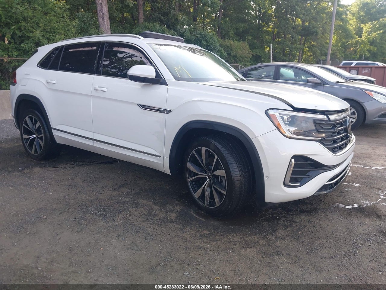 1V2FE2CA0RC****** · 2024 VOLKSWAGEN ATLAS CROSS SPORT 2.0T SEL PREMIUM R-LINE