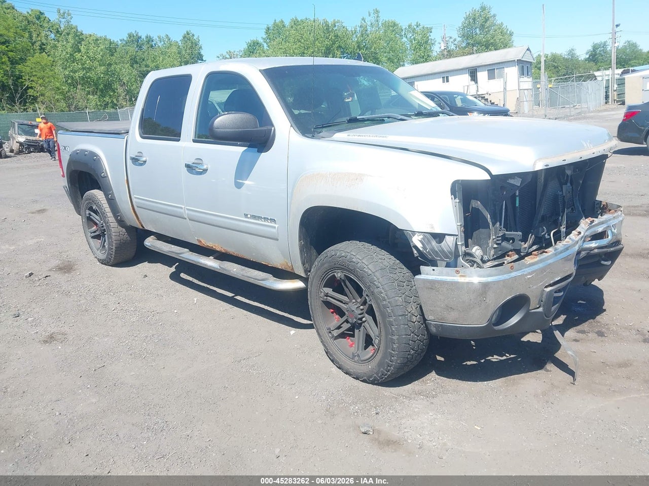 3GTU2VE26BG****** · 2011 GMC SIERRA 1500 SLE