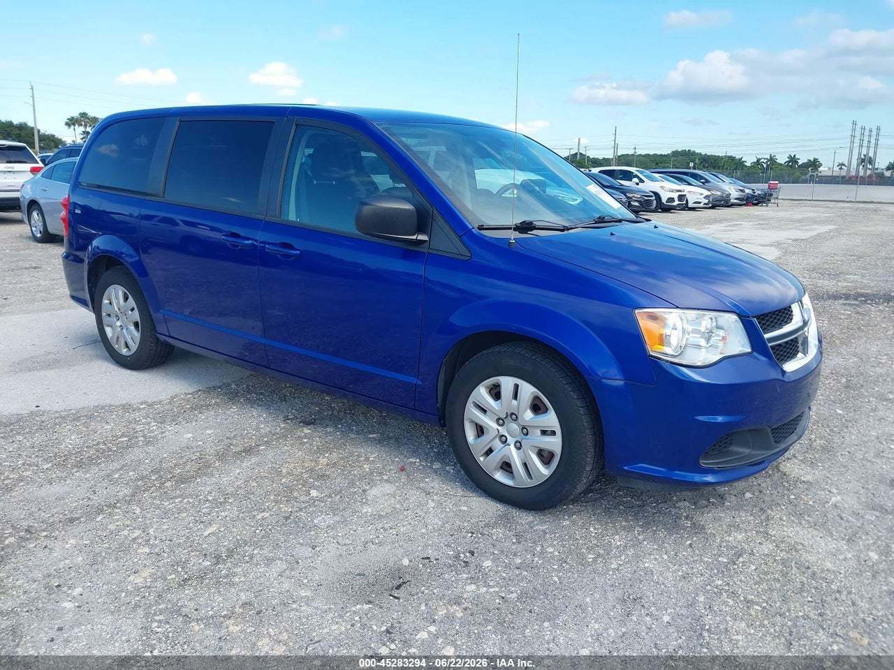 2C4RDGBGXJR****** · 2018 DODGE GRAND CARAVAN SE