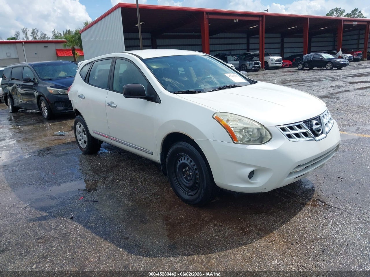 JN8AS5MT5BW****** · 2011 NISSAN ROGUE S