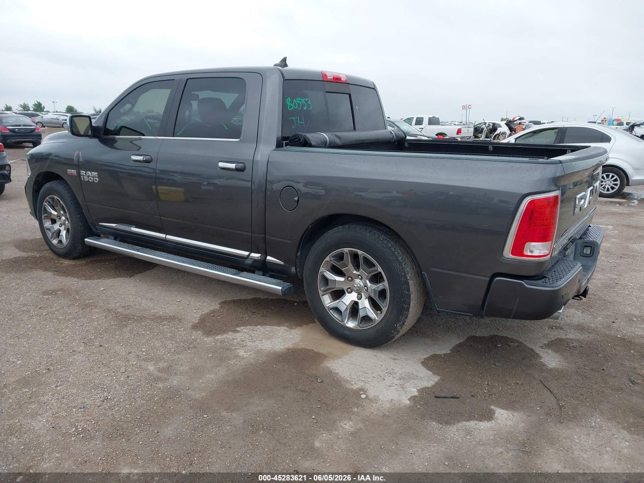 2017 RAM 1500 LIMITED  4X2 5'7 BOX · 3/11