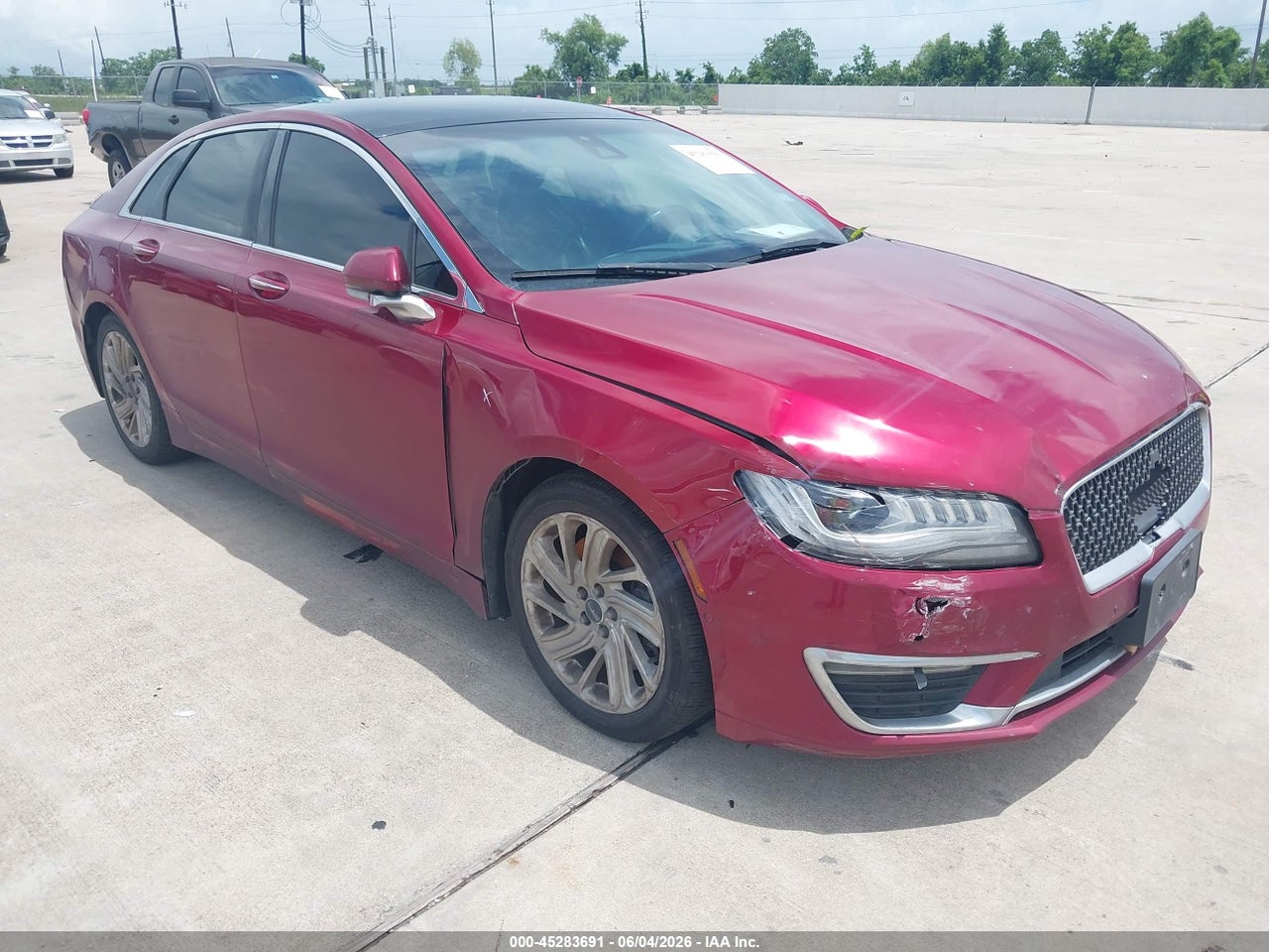 3LN6L5FC7JR****** · 2018 LINCOLN MKZ RESERVE