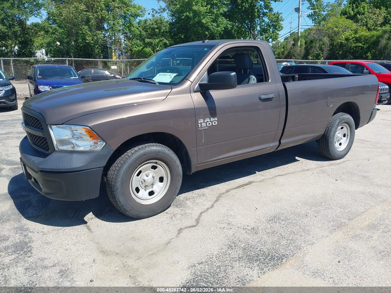 2019 RAM 1500 CLASSIC TRADESMAN  4X2 8' BOX · 2/11