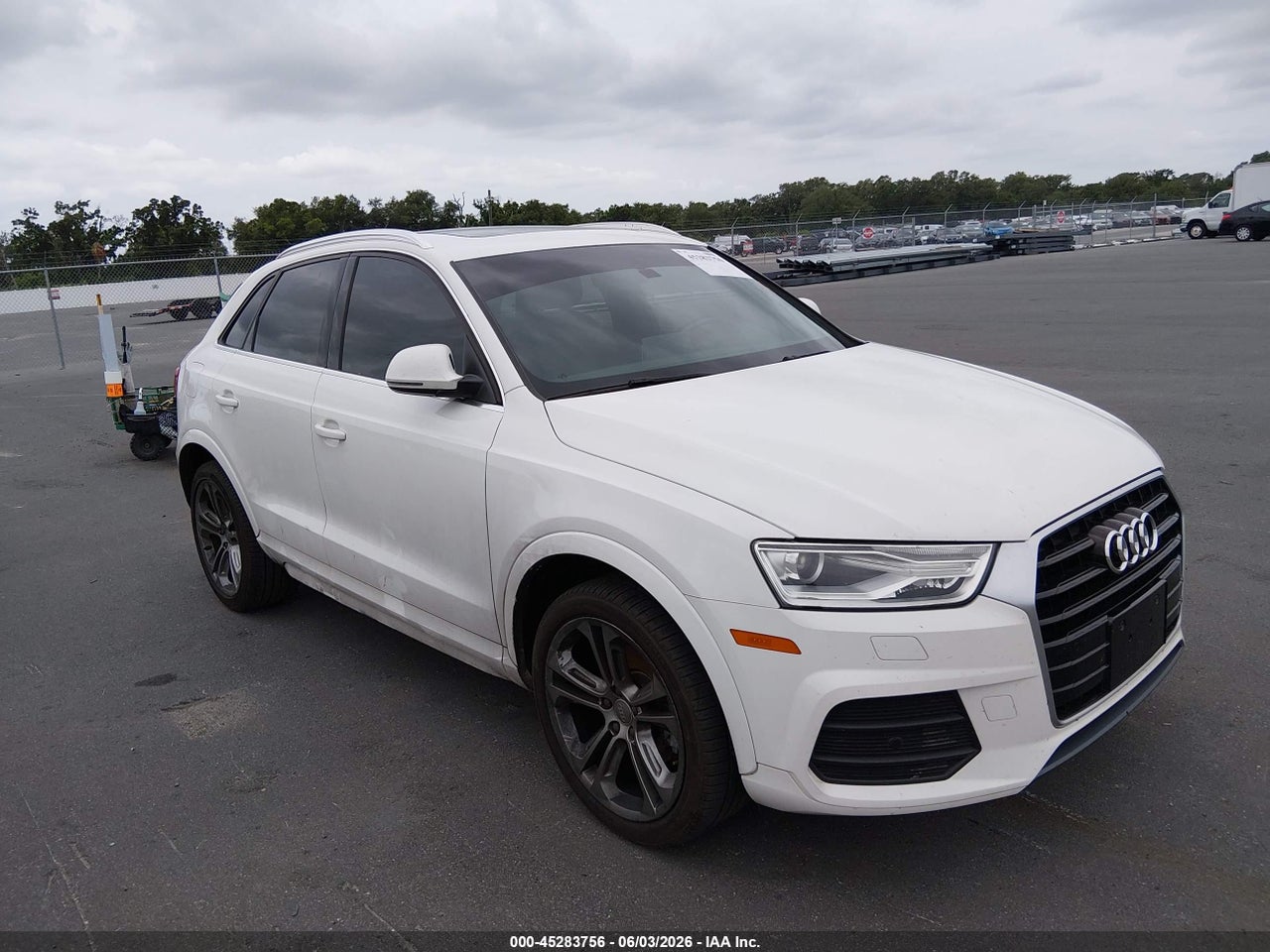 WA1BFCFS2GR****** · 2016 AUDI Q3 2.0T PREMIUM PLUS