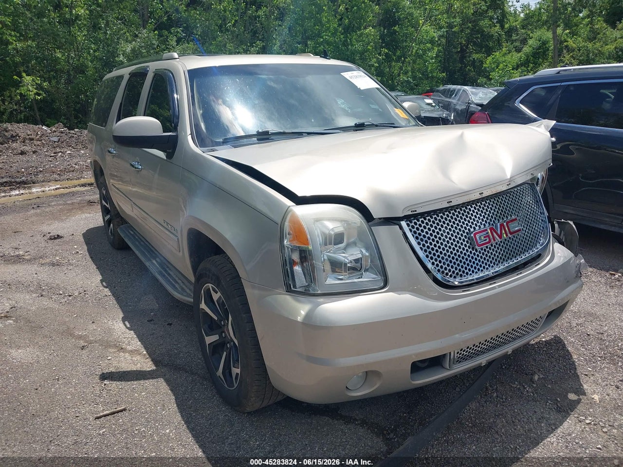 1GKS2MEF0CR****** · 2012 GMC YUKON XL 1500 DENALI