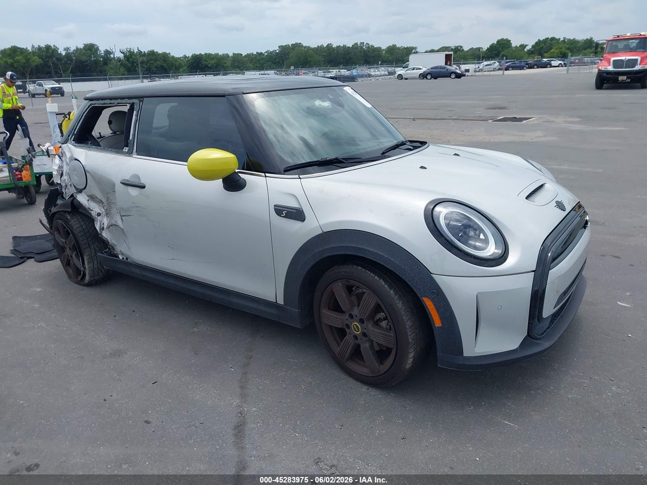 WMW13DJ09N2****** · 2022 MINI SE HARDTOP COOPER