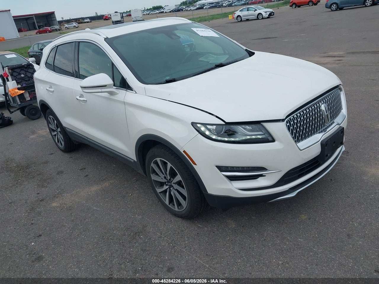5LMCJ3D95KU****** · 2019 LINCOLN MKC RESERVE