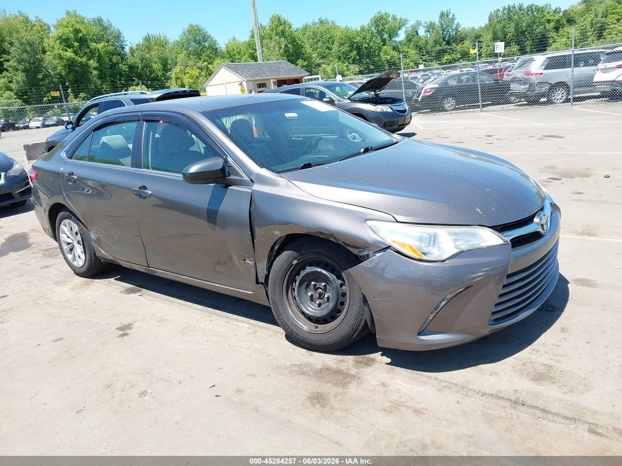 4T1BF1FK7HU****** · 2017 TOYOTA CAMRY LE