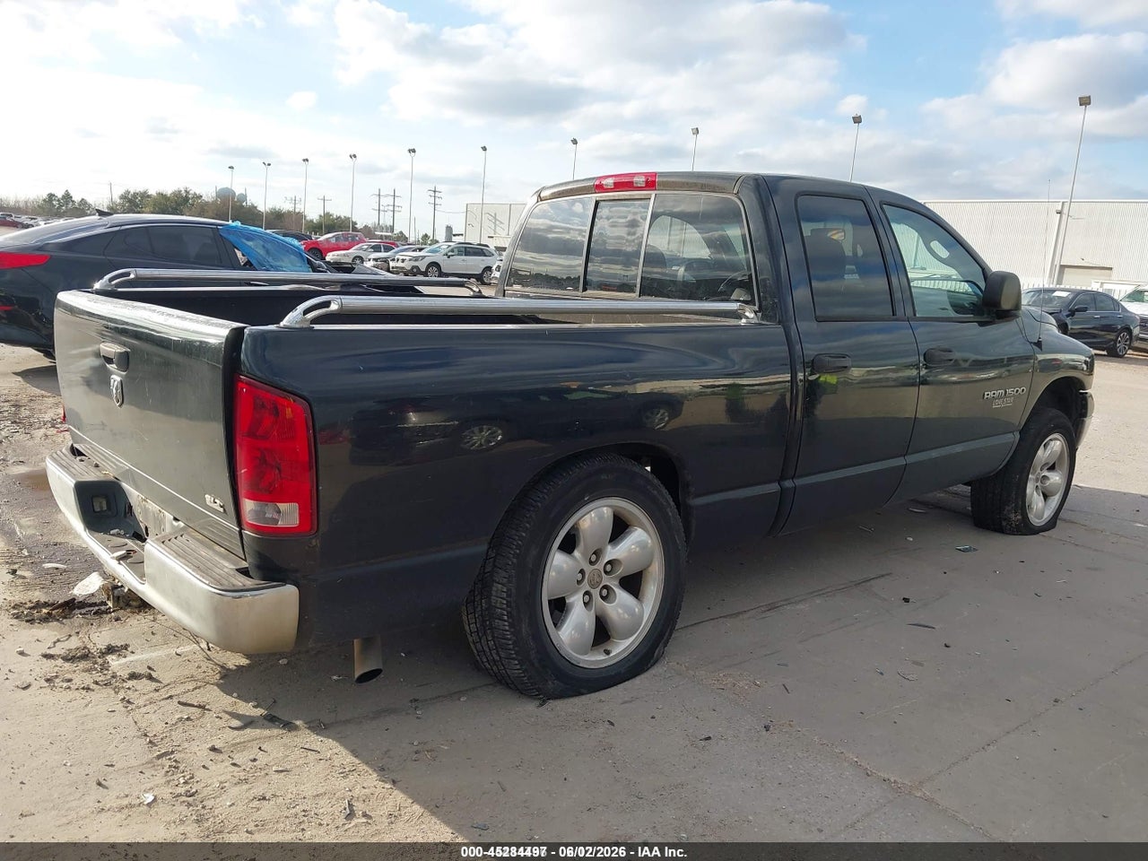 2005 DODGE RAM 1500 SLT/LARAMIE · 4/11