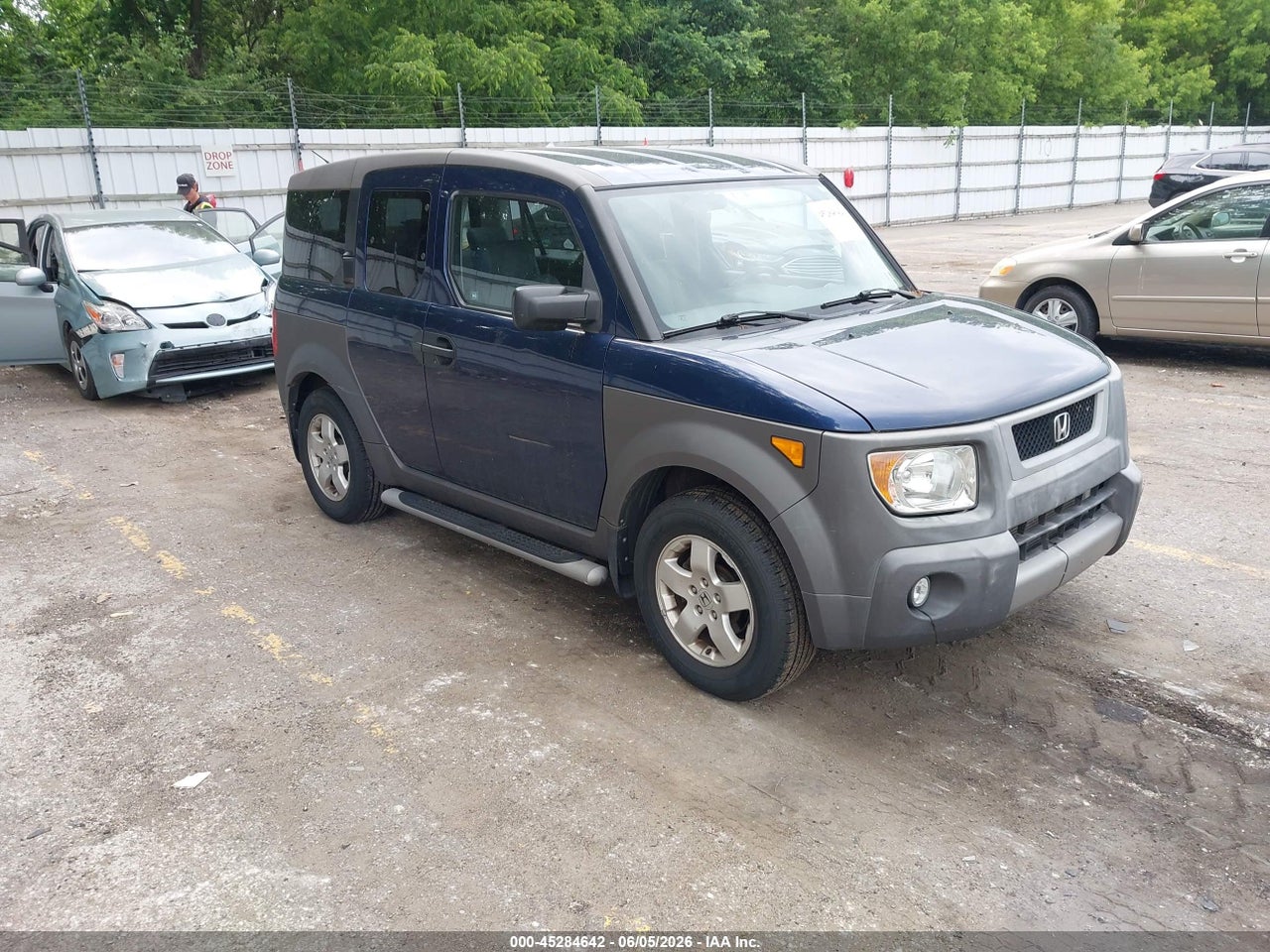 5J6YH28523L****** · 2003 HONDA ELEMENT EX