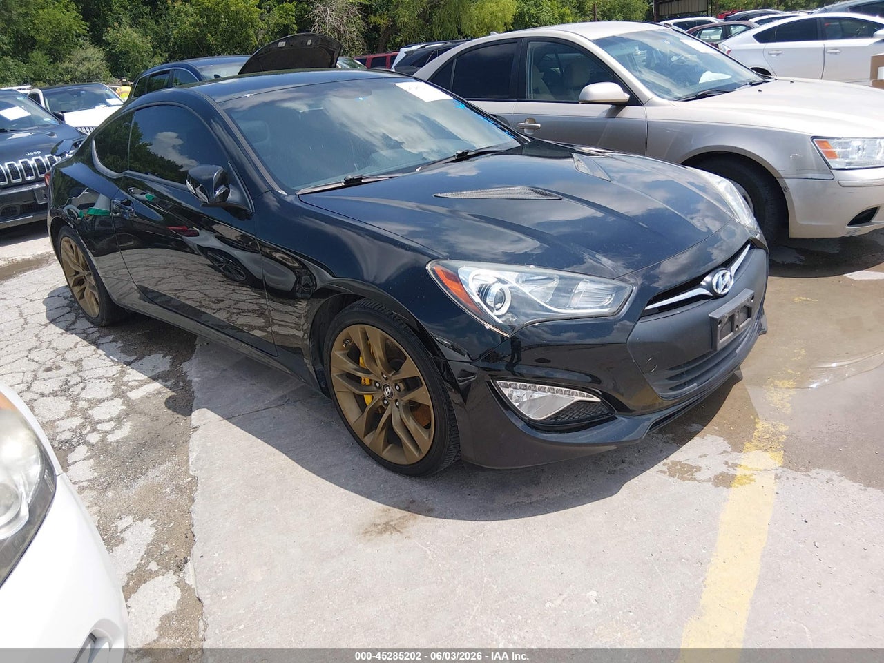 KMHHU6KJ7FU****** · 2015 HYUNDAI GENESIS 3.8 ULTIMATE