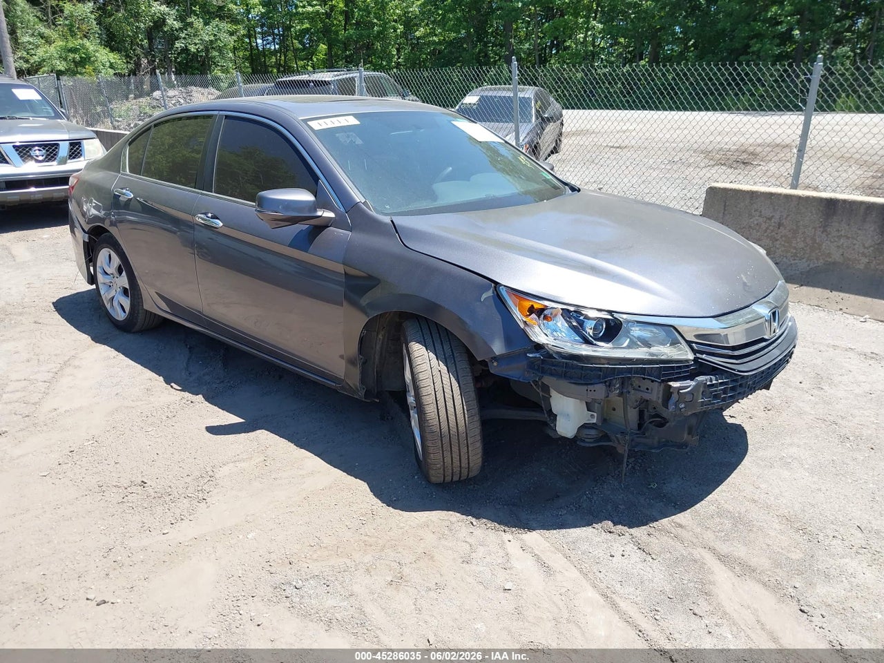 1HGCR2F76GA****** · 2016 HONDA ACCORD EX