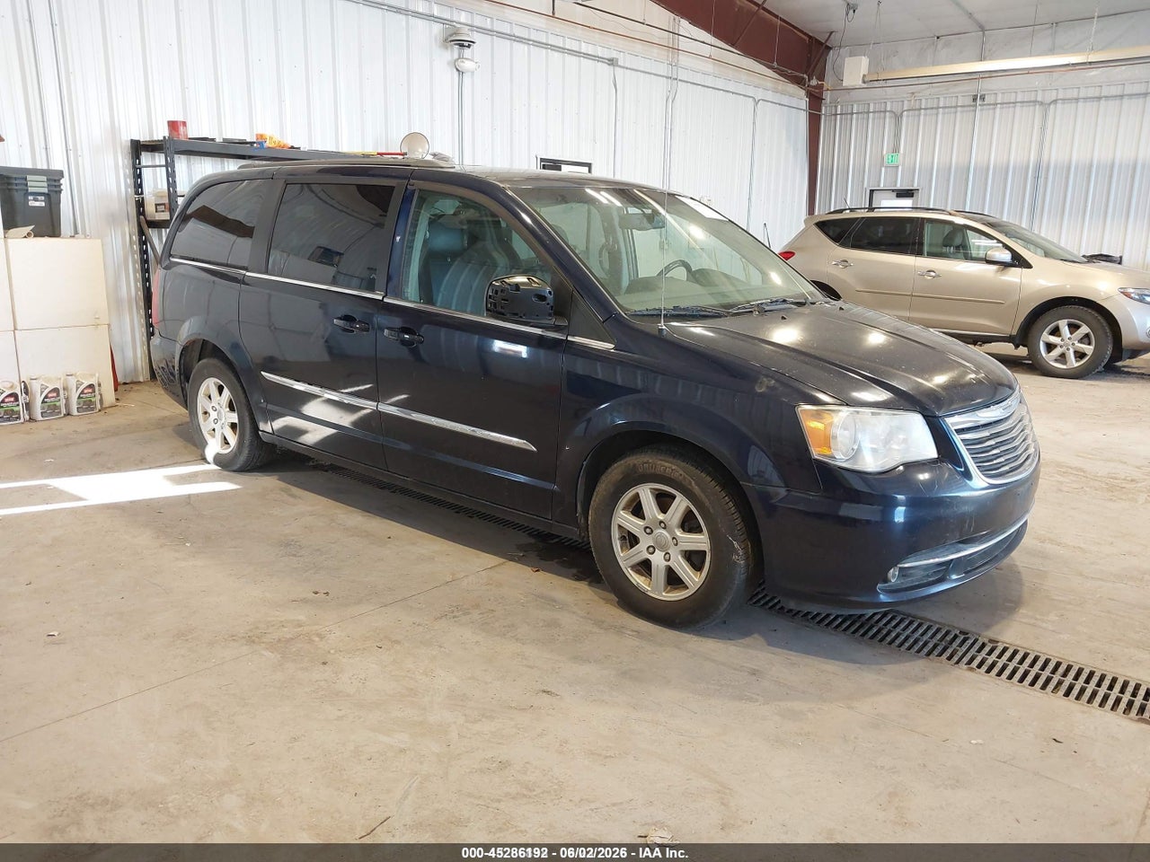 2C4RC1BG2DR****** · 2013 CHRYSLER TOWN &amp; COUNTRY TOURING