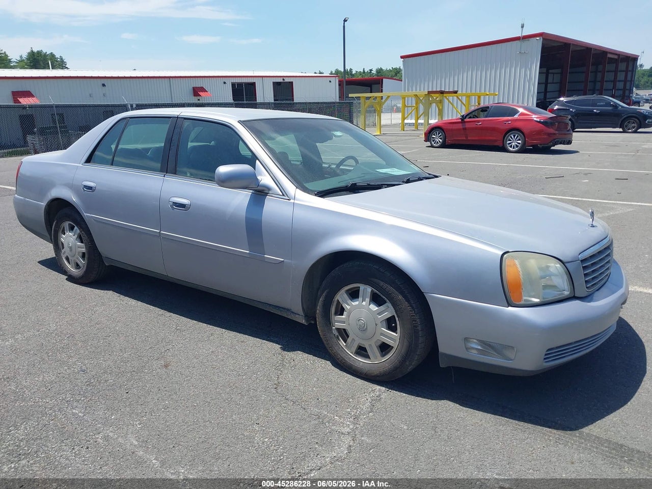 1G6KD54Y05U****** · 2005 CADILLAC DEVILLE LIVERY