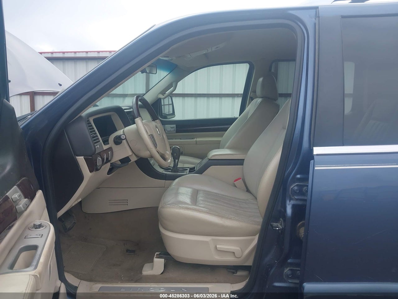 2003 LINCOLN AVIATOR · 5/11