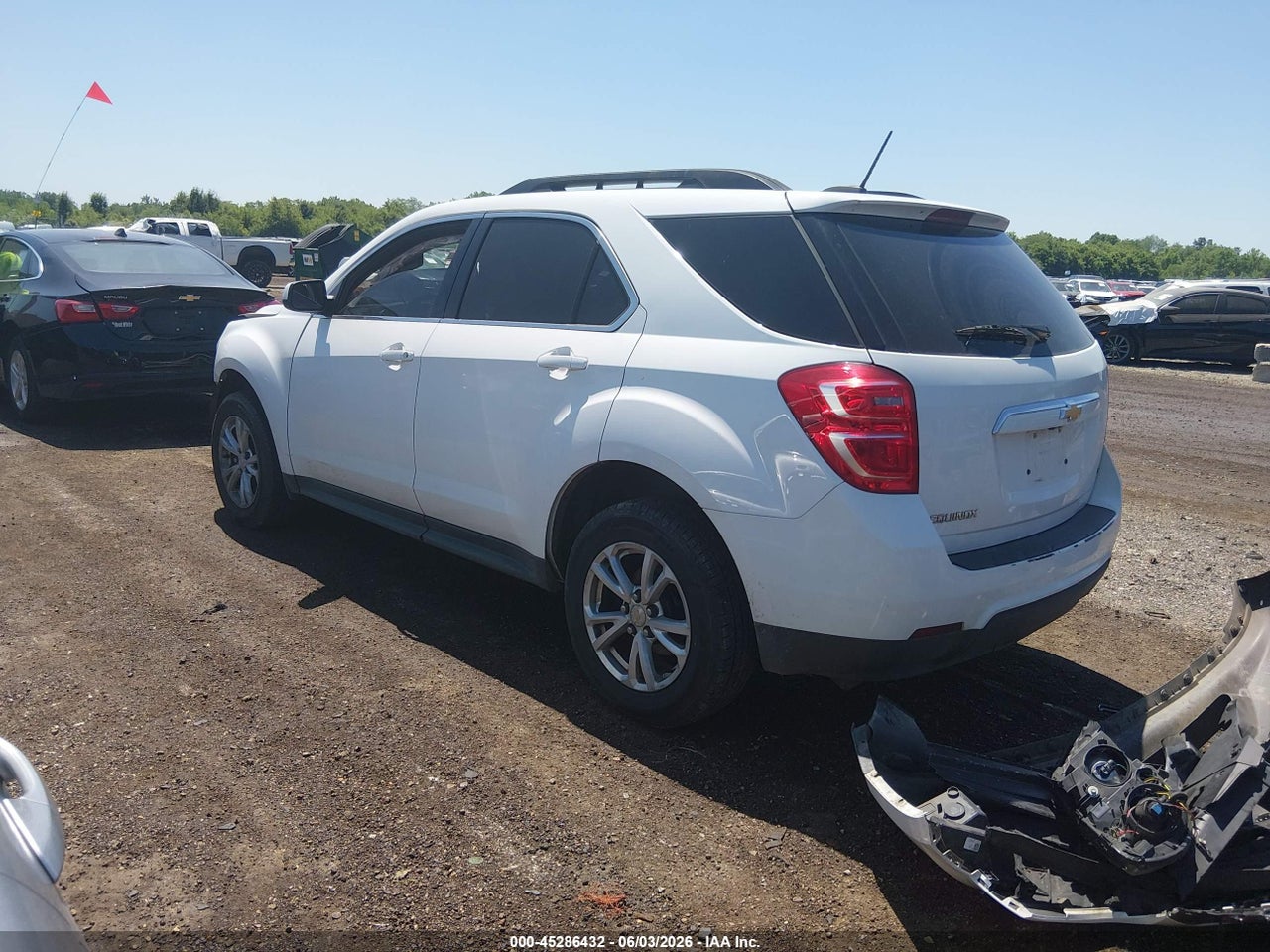 2GNALCEK2H1****** · 2017 CHEVROLET EQUINOX LT · 3/11