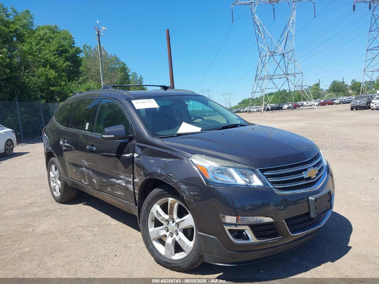 1GNKVGKD8HJ****** · 2017 CHEVROLET TRAVERSE 1LT