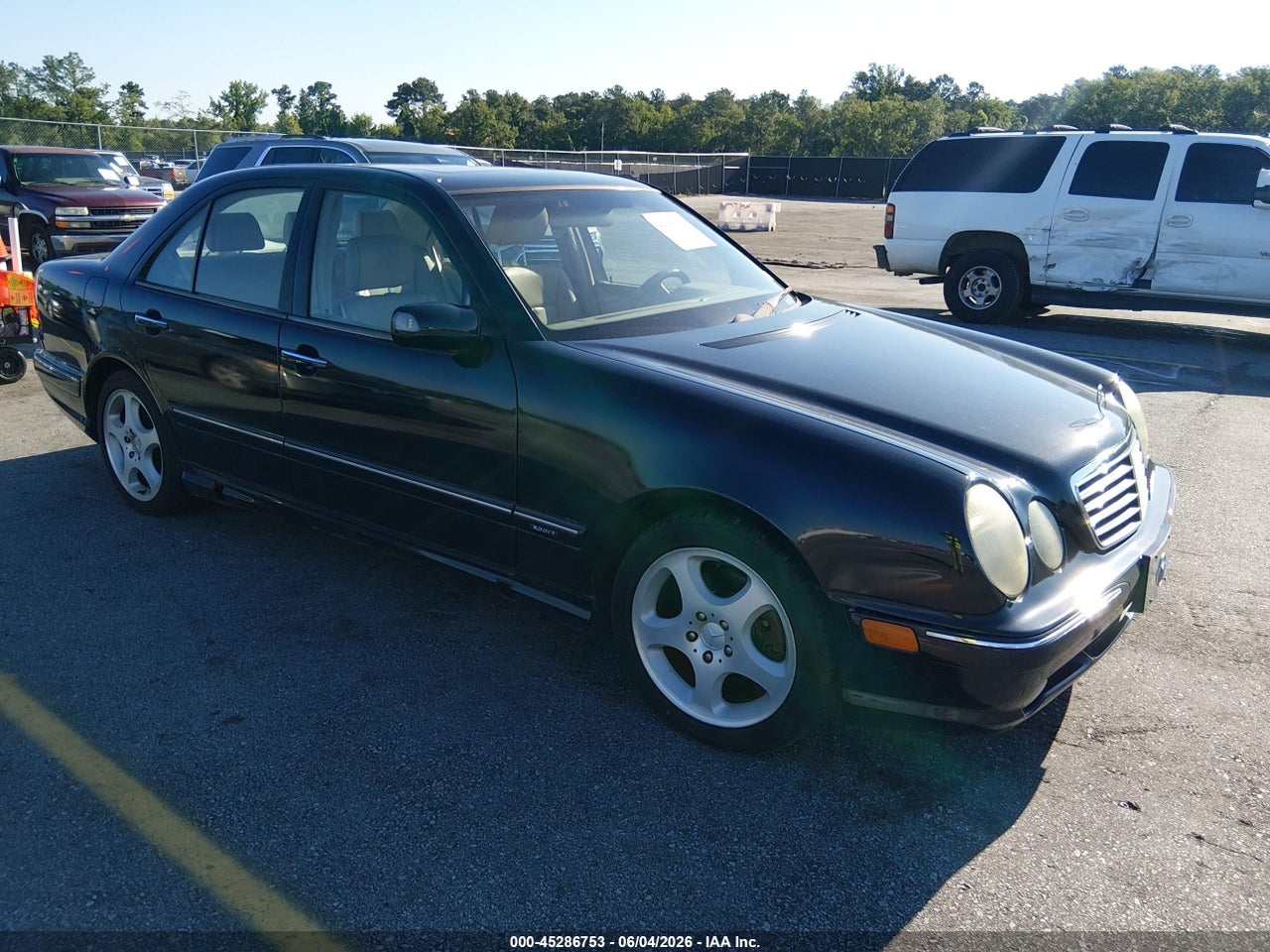 WDBJF70J0YB****** · 2000 MERCEDES-BENZ E 430