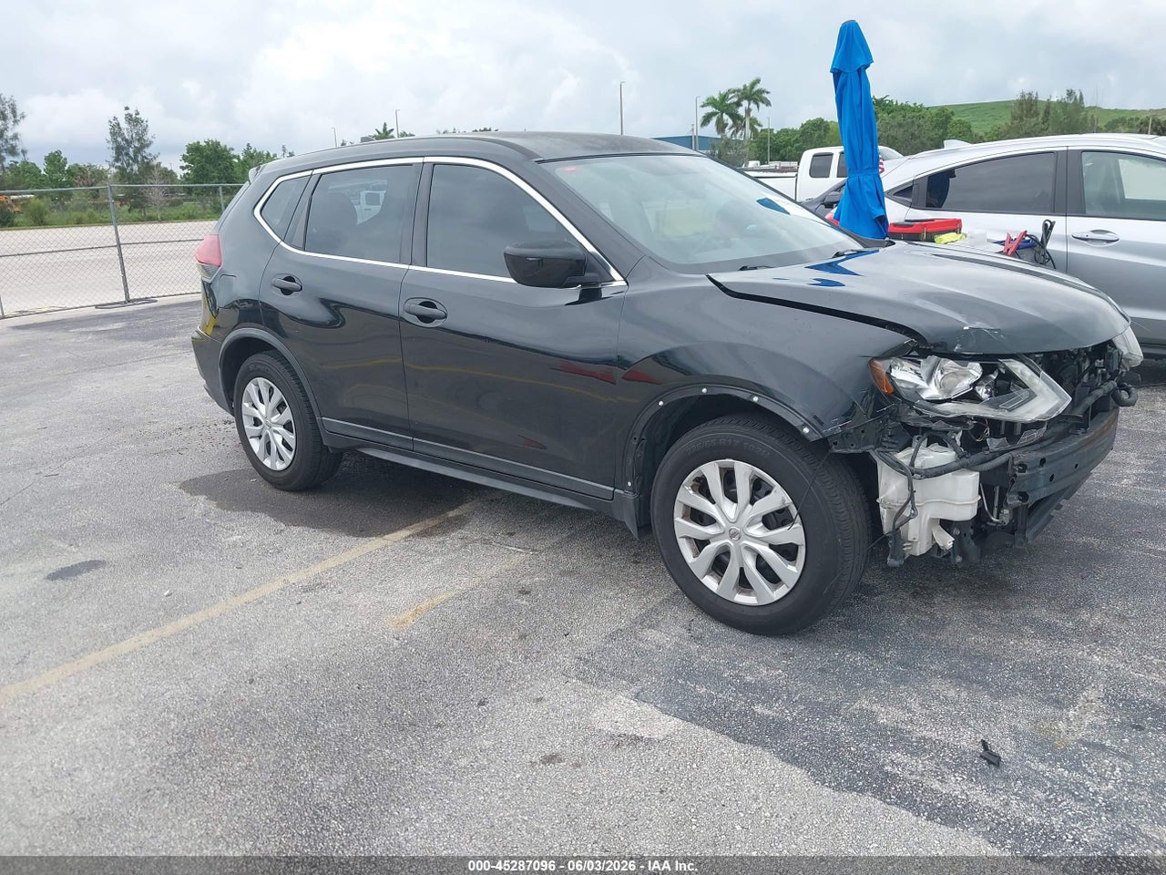 KNMAT2MT9JP****** · 2018 NISSAN ROGUE S