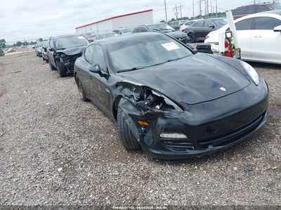 2013 PORSCHE PANAMERA