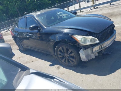 2011 INFINITI M37X