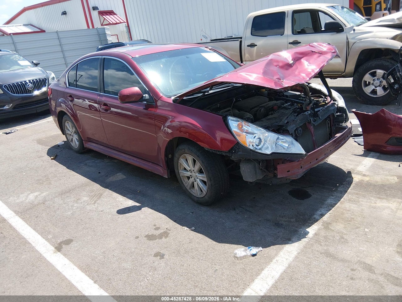 4S3BMCG66B3****** · 2011 SUBARU LEGACY 2.5I PREMIUM