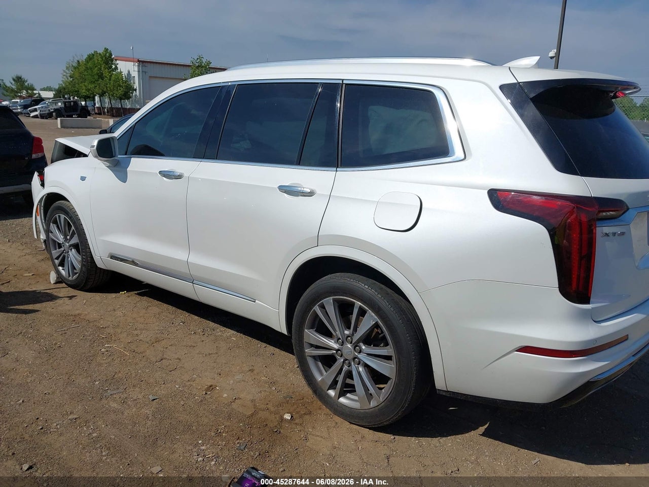 2020 CADILLAC XT6 FWD PREMIUM LUXURY · 3/11