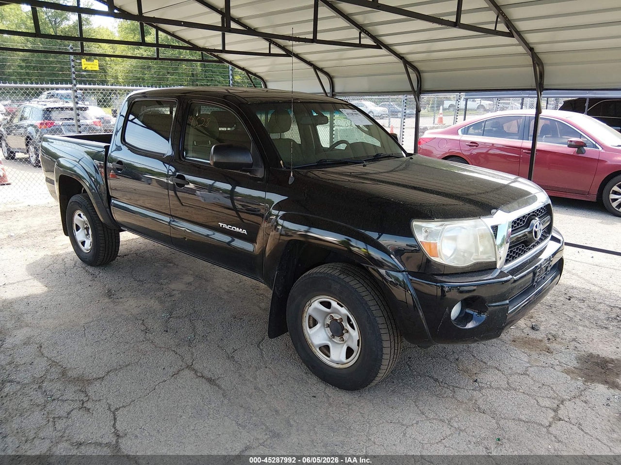 3TMLU4EN4BM****** · 2011 TOYOTA TACOMA BASE V6