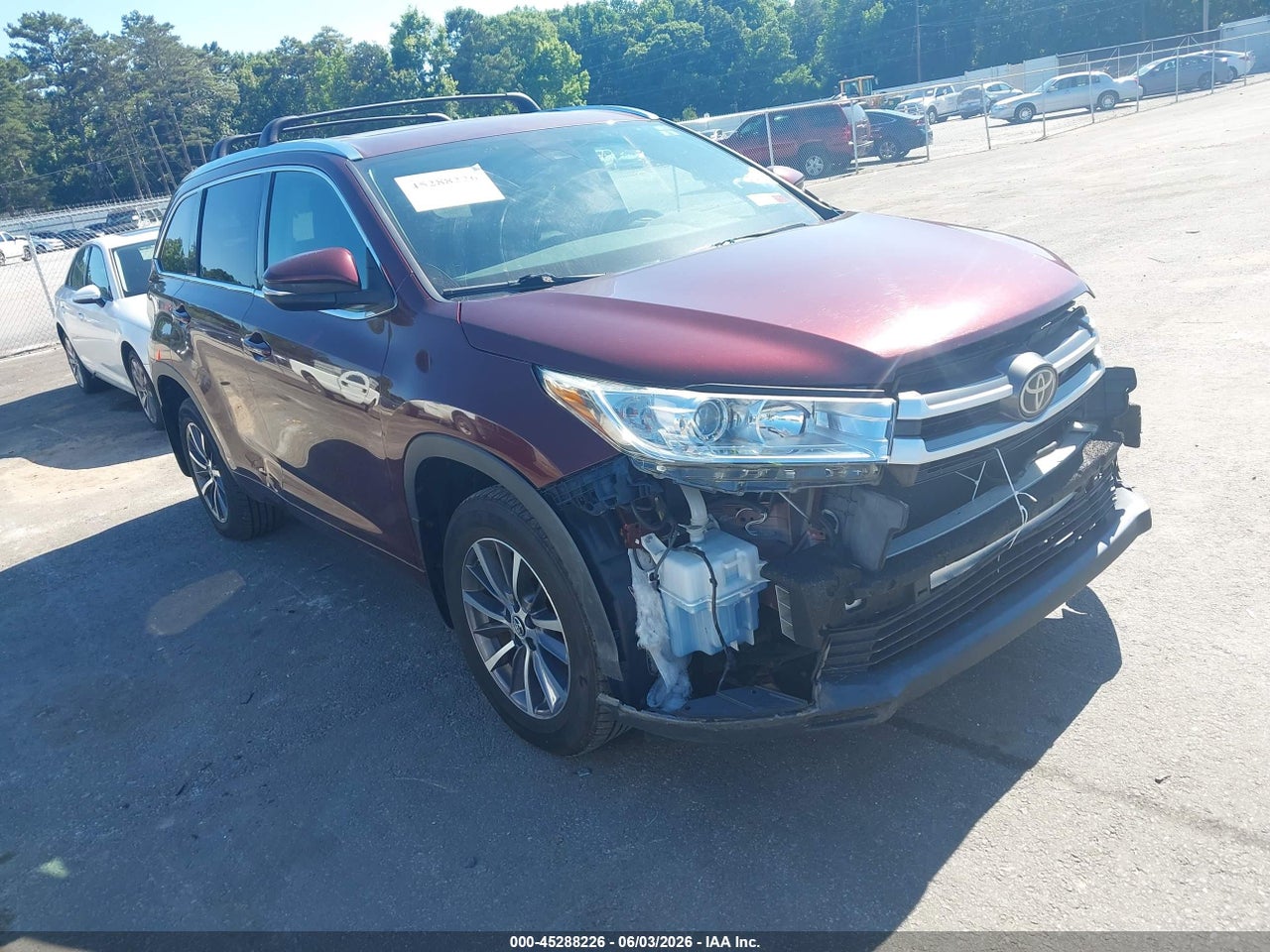 5TDJZRFH8HS****** · 2017 TOYOTA HIGHLANDER XLE