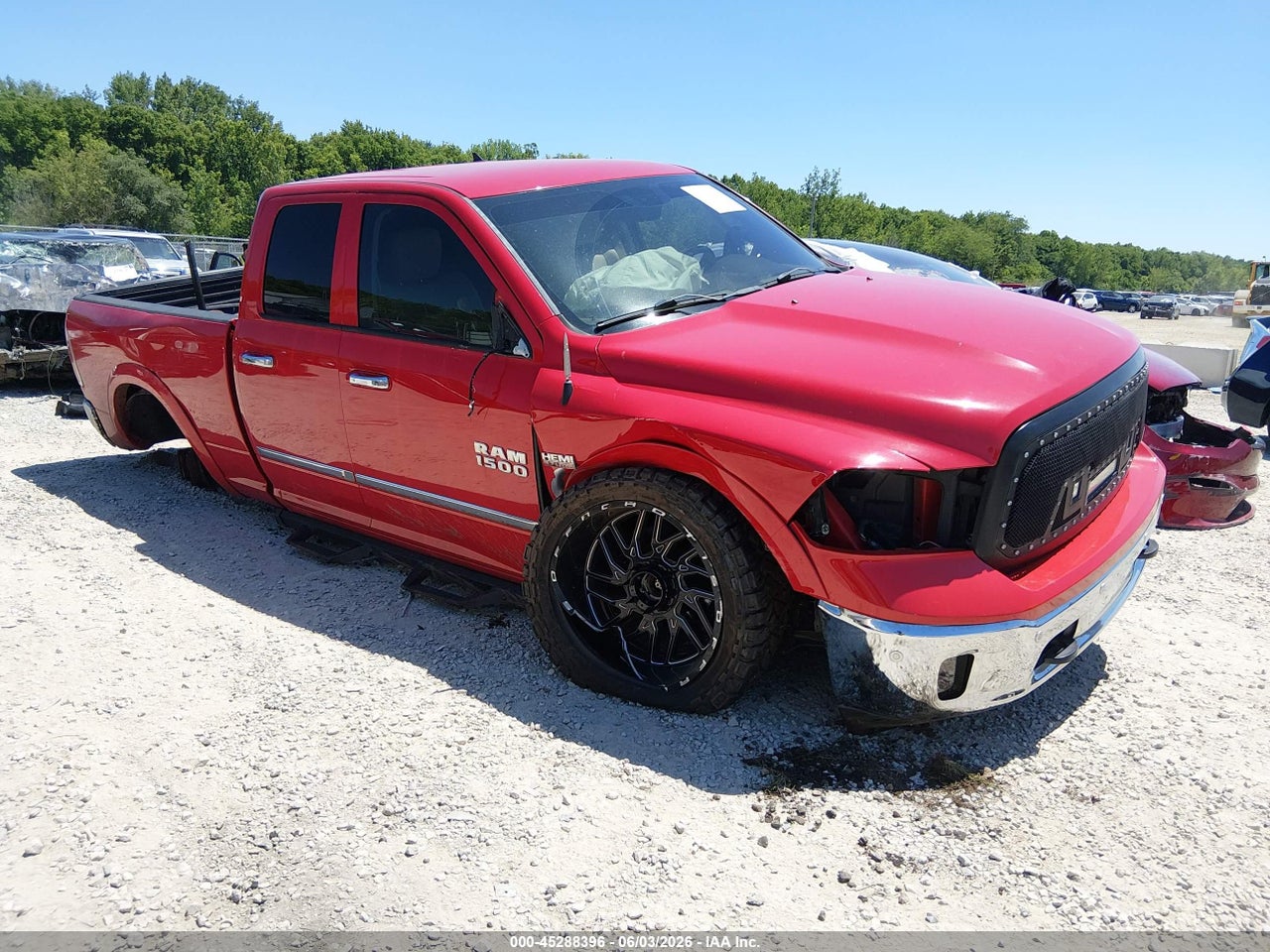 1C6RR7JT2GS****** · 2016 RAM 1500 LARAMIE