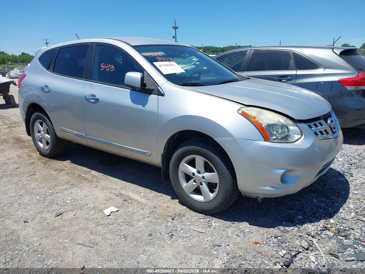 JN8AS5MV0DW****** · 2013 NISSAN ROGUE S