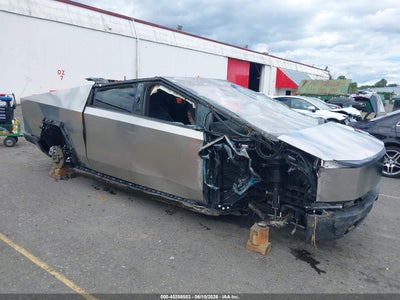 2026 TESLA CYBERTRUCK CYBERBEAST