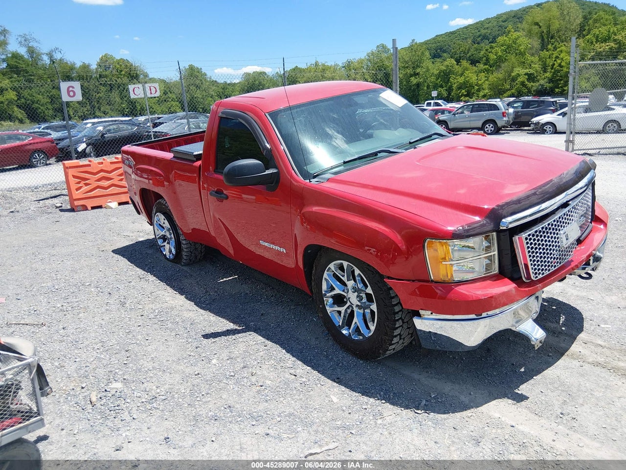 1GTN2TE05BZ****** · 2011 GMC SIERRA 1500 WORK TRUCK