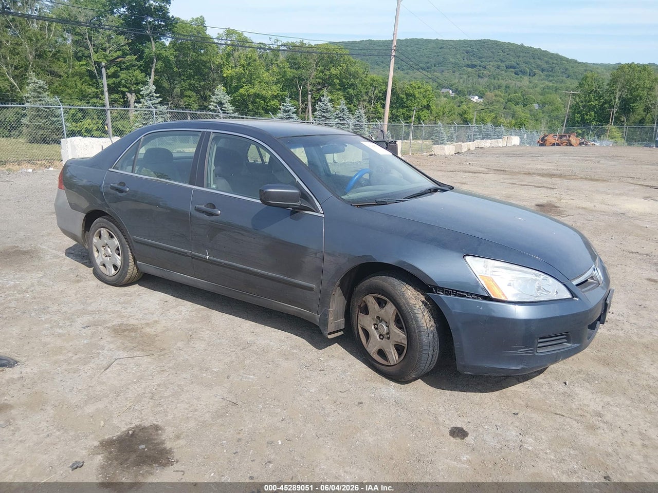 1HGCM56466A****** · 2006 HONDA ACCORD 2.4 LX