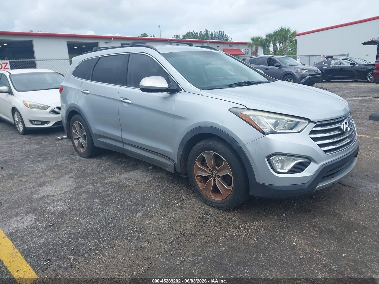 KM8SM4HFXEU****** · 2014 HYUNDAI SANTA FE GLS
